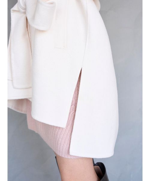 SNIDEL（スナイデル）の「ファーケープコート（チェスターコート・レディース・ミント/オフホワイト・F）」の19枚目の写真