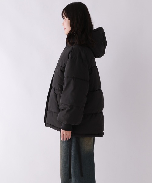 repipi armario（レピピ アルマリオ）の「【保温・軽量】エアサーマルフードブルゾン（ブルゾン・キッズ・アイボリー/ブラック/その他・SMALL/MEDIUM/LARGE）」の11枚目の写真