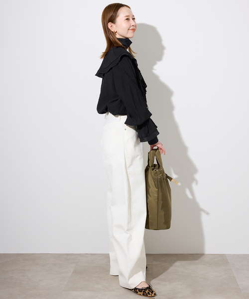 SLOBE IENA（スローブイエナ）の「ラッフルレースアップブラウス（シャツ/ブラウス・レディース・ブラック/パープル・FREE）」の4枚目の写真