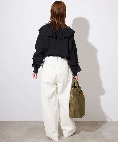 SLOBE IENA（スローブイエナ）の「ラッフルレースアップブラウス（シャツ/ブラウス・レディース・ブラック/パープル・FREE）」の5枚目の写真