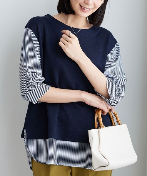 BELLUNA PLUS(ベルーナ)の「ラメ調素材シャツフェイクチュニック(チュニック・レディース・ネイビー/杢グレー・LARGE/MEDIUM/X-LARGE)」の17枚目の写真