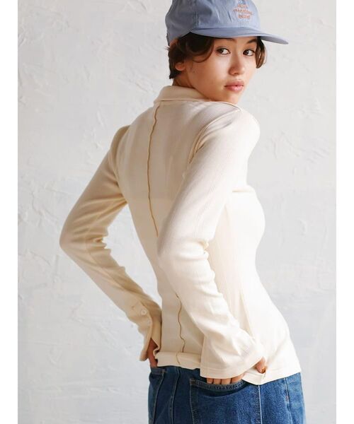 FIKA.(フィーカ)の「Prib Cardigan(カーディガン/ボレロ・レディース・グレー系/アイボリー/ブラウン/ワインレッド/エンジ・FREE)」の15枚目の写真