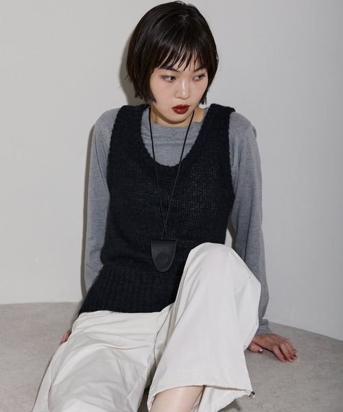 leimn（レイムン）の「モヘアタッチディープUネックニットベスト（ベスト・レディース・ブラック/ブラウン・M）」の13枚目の写真