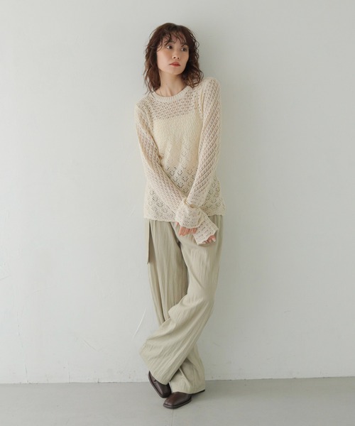 CLEIO(クレイオ)の「【CLEIO】2WAY透かし編み袖フレアトップス 2WAY OPENWORK SLEEVE FLARE TOP/986-14612(カーディガン/ボレロ・レディース・ブラック/アイボリー・FREE)」の22枚目の写真