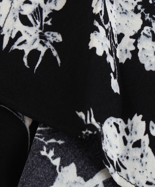 ASTORIA ODIER（アストリアオディール）の「花柄フリルワンピース（ワンピース・レディース・アイボリー/ブラック・MEDIUM/LARGE）」の22枚目の写真