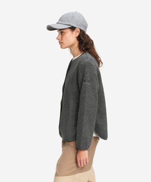 AIGLE（エーグル）の「ショートシェルパ テリー ノーカラージャケット（ブルゾン・レディース・ホワイト/グレー・38/36/40/34）」の6枚目の写真