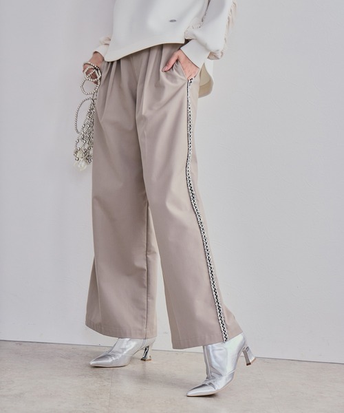 LHELBIE（レルビエ）の「フリンジラインパンツ（その他パンツ・レディース・チャコールグレー/ベージュ/アイボリー・M）」の11枚目の写真