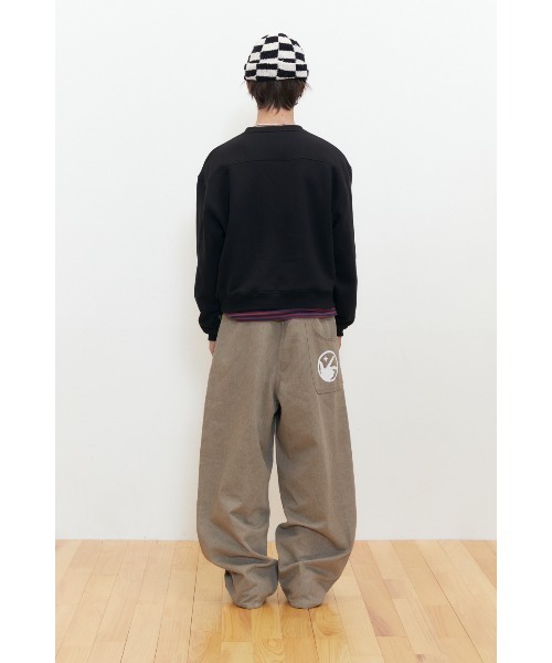 KEYMISERY(キーミザリー)の「A'GEM/9 × .kom 『KEYMISERY/キーミザリー』 HUMAN PRINT CROP SWEATSHIRT/ヒューマンプリントデザイン クロップ スウェットシャツ(スウェット・メンズ・ブラック/ライトグレー・S)」の12枚目の写真