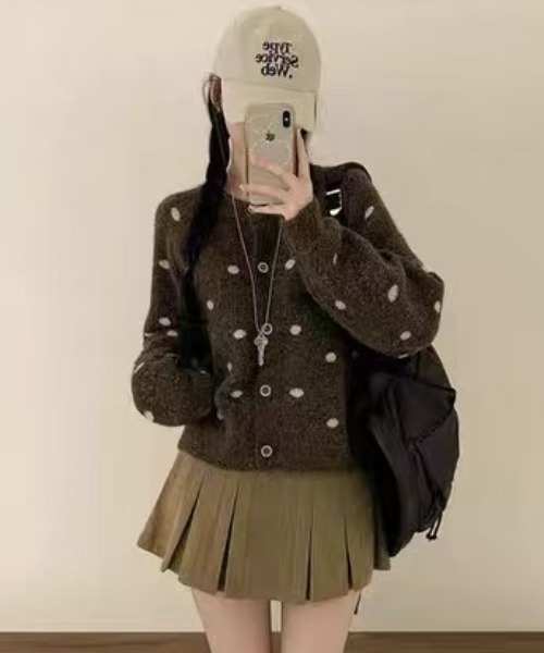 AsRiRe（アスリレイ）の「25aw/ドット柄ニットカーディガン（カーディガン/ボレロ・レディース・グレー/アイボリー/ブラウン・M）」の11枚目の写真