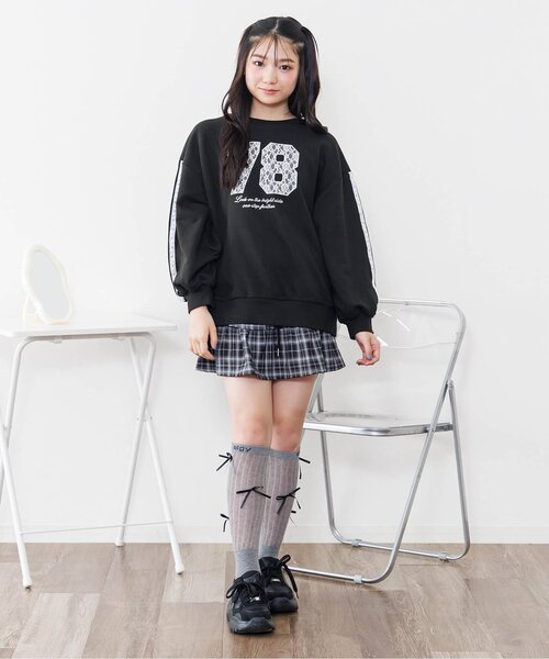 algy（アルジー）の「レースナンバリングBIGトレーナー（スウェット・キッズ・オフホワイト/ブラック/サックスブルー・XX-SMALL/X-SMALL/SMALL/MEDIUM）」の4枚目の写真