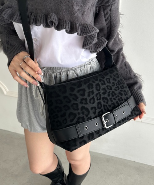 wears（ウェアーズ）の「【500mlペットボトル収納可】レオパードプリントベルトショルダーバッグ（ハンドバッグ・レディース・ブラウン/ブラック/ベージュ/ダークブラウン・FREE）」の21枚目の写真