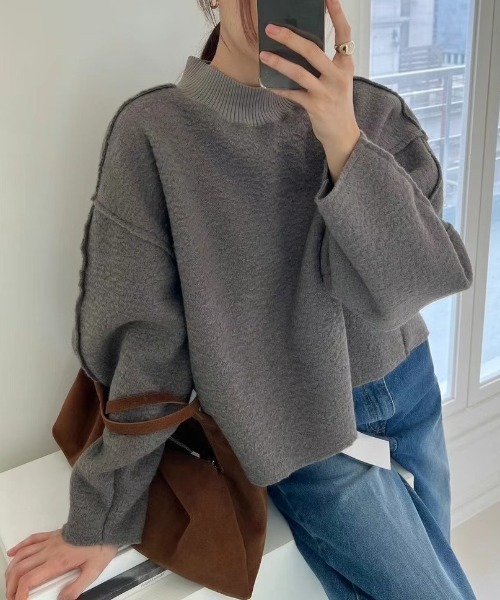 FREE STYLISTS(フリー スタイリスト)の「YUGA_YGMC Drop shoulder wool-look top(ニット/セーター・レディース・オフホワイト/グレー/ブルー・FREE)」の9枚目の写真