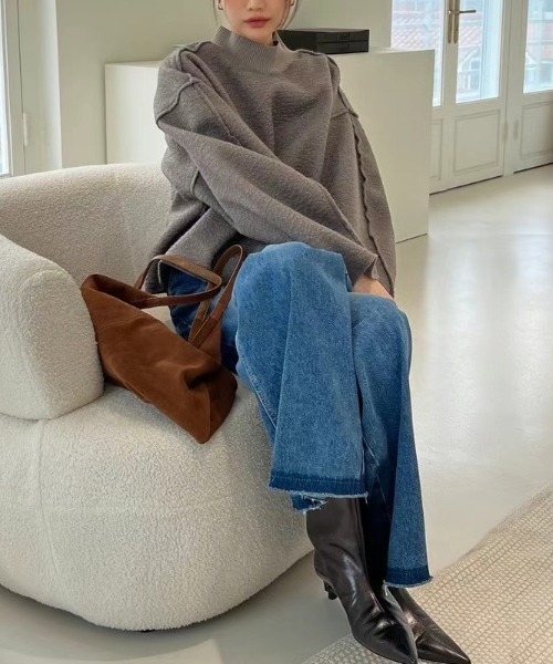 FREE STYLISTS(フリー スタイリスト)の「YUGA_YGMC Drop shoulder wool-look top(ニット/セーター・レディース・オフホワイト/グレー/ブルー・FREE)」の13枚目の写真
