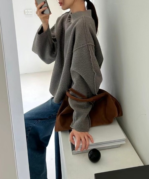 FREE STYLISTS(フリー スタイリスト)の「YUGA_YGMC Drop shoulder wool-look top(ニット/セーター・レディース・オフホワイト/グレー/ブルー・FREE)」の12枚目の写真