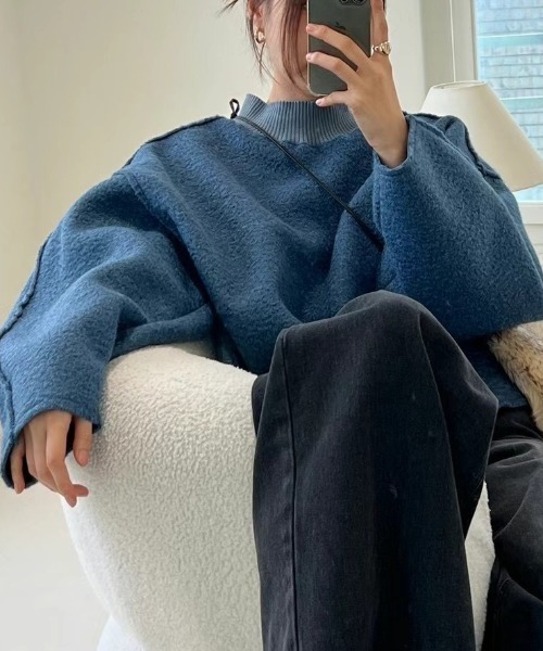 FREE STYLISTS(フリー スタイリスト)の「YUGA_YGMC Drop shoulder wool-look top(ニット/セーター・レディース・オフホワイト/グレー/ブルー・FREE)」の17枚目の写真