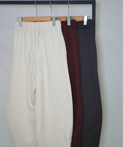 gossara（ゴサラ）の「裏起毛カーブパンツ（スウェットパンツ・レディース・アイボリー系/ブラウン/スミクロ・FREE）」の19枚目の写真