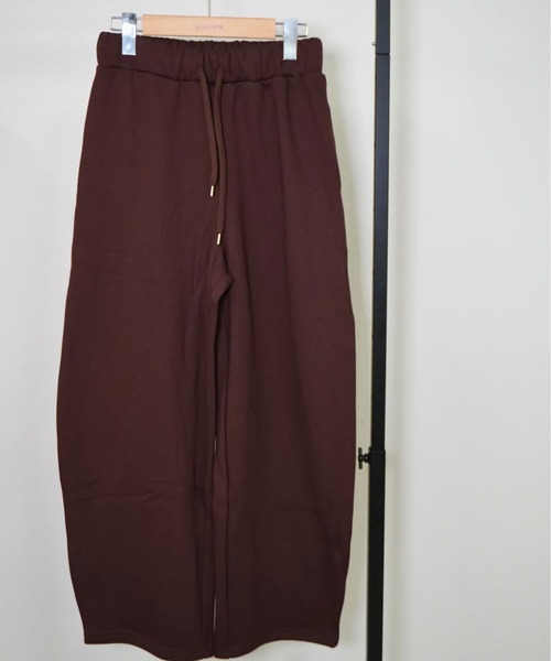 gossara（ゴサラ）の「裏起毛カーブパンツ（スウェットパンツ・レディース・アイボリー系/ブラウン/スミクロ・FREE）」の21枚目の写真