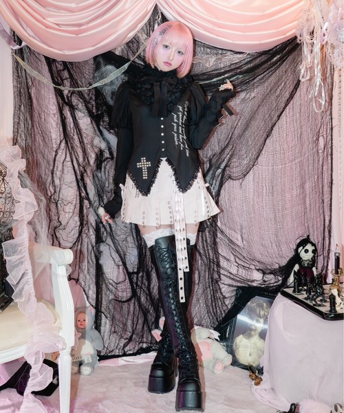 AVENCHUMU(アバンチュウム)の「little angel frill blouse(シャツ/ブラウス・レディース・ホワイト/ブラック・FREE)」の14枚目の写真