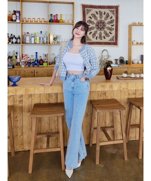 MUSINSA STANDARD WOMAN（ムシンサスタンダードウーマン）の「ウィメンズストレートスリットデニムパンツ[スカイブルー]（デニムパンツ・レディース・その他・30/24/25/26/27/28/29）」の8枚目の写真
