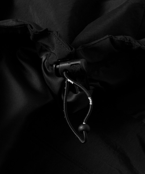 HUF(ハフ)の「ALL CAPS SHELL JACKET(ブルゾン・メンズ・ブラック・S/M/L/XL/XXL)」の7枚目の写真