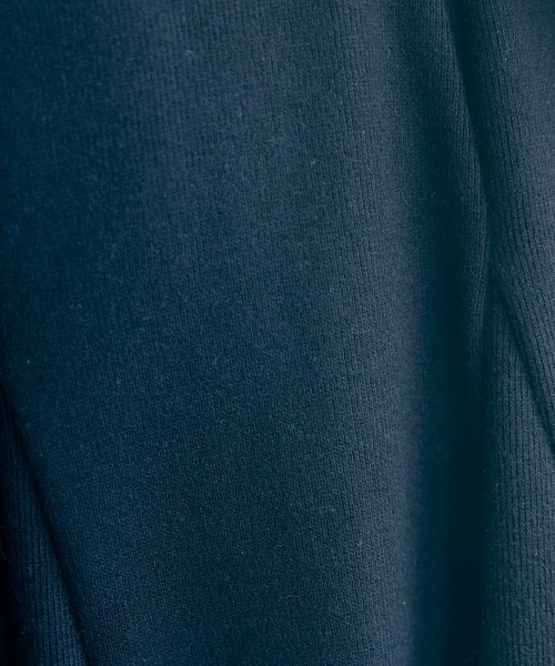 marun（マルン）の「＜大きいサイズ＞金ボタンショート丈カーディガン marun（カーディガン/ボレロ・レディース・ブラック/グレー/ベージュ・L/LL/3L/4L/5L）」の22枚目の写真