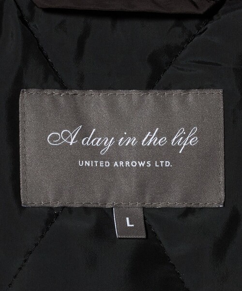 A DAY IN THE LIFE UNITED ARROWS(アデイインザライフユナイテッドアローズ)の「中綿 ミドルステンカラージャケット-撥水-<A DAY IN THE LIFE>(その他アウター・メンズ・ダークブラウン/ブラック・M/XL/L)」の5枚目の写真