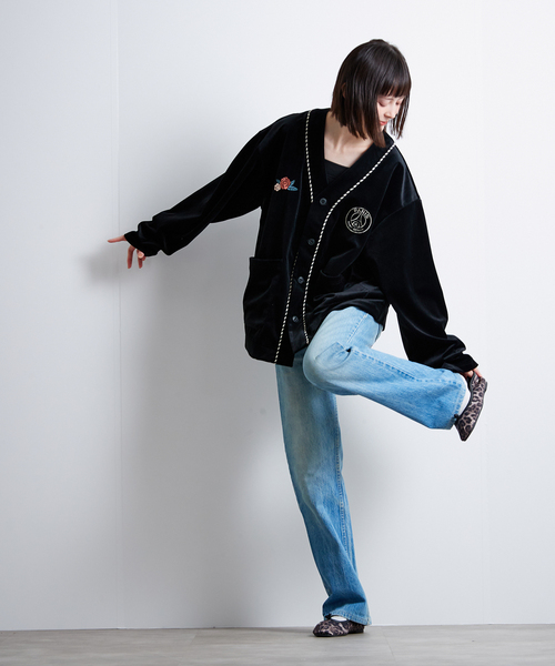 PARIS SAINT-GERMAIN(パリサンジェルマン)の「【Paris Saint-Germain / パリ・サン=ジェルマン】 JP SAKURA FLIGHT CARDIGAN(その他アウター・メンズ・ブラック・LARGE/MEDIUM)」の2枚目の写真