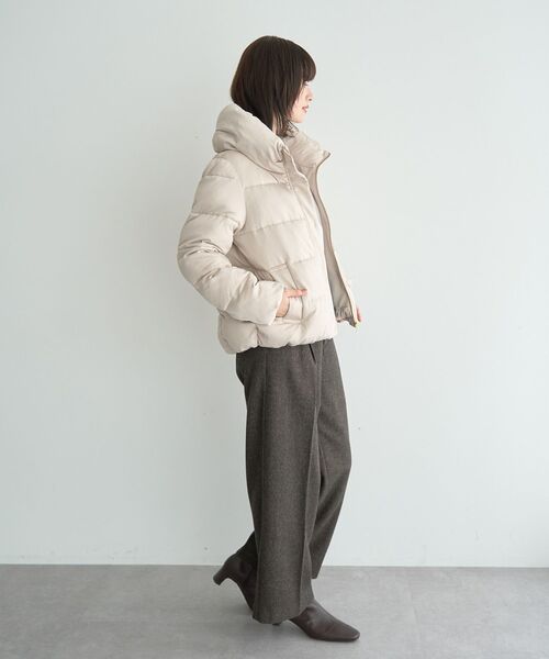 YECCA VECCA(イェッカヴェッカ)の「カチオンジャージーブルゾン(ブルゾン・レディース・グレイッシュベージュ/ブラック・FREE)」の10枚目の写真