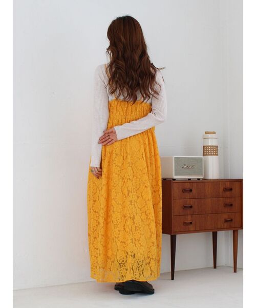 Ungrid（アングリッド）の「バテン起毛レースキャミワンピース（ワンピース・レディース・オフホワイト/ブラック/イエロー・FREE）」の20枚目の写真
