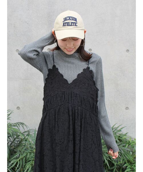 Ungrid（アングリッド）の「バテン起毛レースキャミワンピース（ワンピース・レディース・オフホワイト/ブラック/イエロー・FREE）」の9枚目の写真