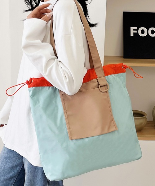 florist(フローリスト)の「【折り畳める・超軽量】 トライカラーポータブルトートバッグ エコバッグ サブバッグ(エコバッグ/サブバッグ・レディース・ライトグリーン/ブラック/ライトブルー/ピンク/ダークグレー/ベージュ・FREE)」の5枚目の写真