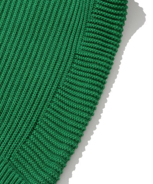 KNITTED(ニッティド)の「コットンミニマルラウンドニットGREEN(ニット/セーター・レディース・その他・LARGE/MEDIUM/X-LARGE)」の5枚目の写真