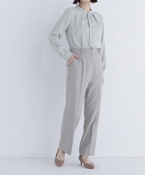 NATURAL BEAUTY BASIC（ナチュラルビューティーベーシック）の「◇メランジシャークスキン SETUP ストレートパンツ（スラックス・レディース・グレー/ベージュ・MEDIUM/SMALL/LARGE）」の21枚目の写真