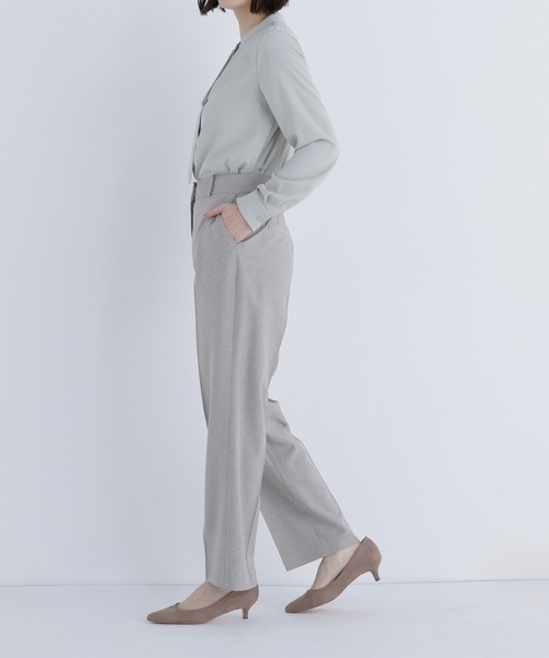 NATURAL BEAUTY BASIC（ナチュラルビューティーベーシック）の「◇メランジシャークスキン SETUP ストレートパンツ（スラックス・レディース・グレー/ベージュ・MEDIUM/SMALL/LARGE）」の22枚目の写真
