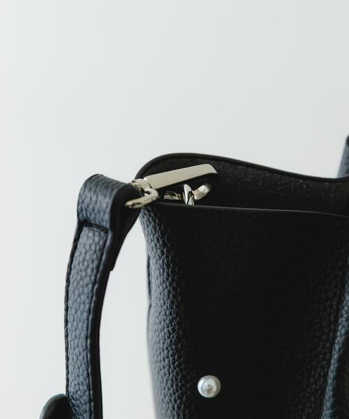 RODE SKO(ロデスコ)の「インバッグ付パールバッグ(ハンドバッグ・レディース・グレー/ブラック・ONE)」の11枚目の写真