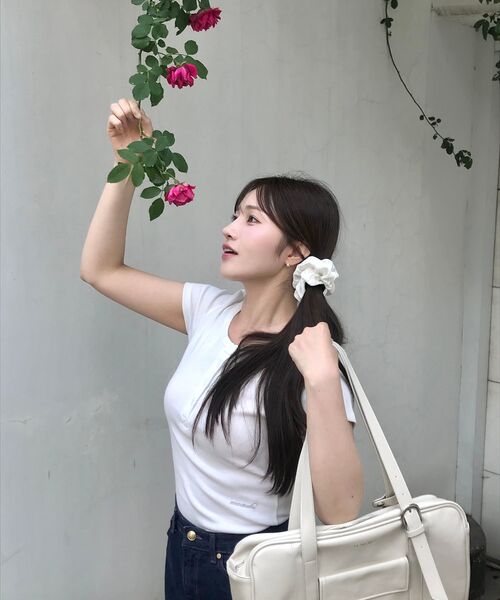 LENEORO(ルネオロ)の「レミッドポケットボストンバッグ(4色)(ボストンバッグ・レディース・ブラック/ブラウン/アイボリー/モカ・FREE)」の17枚目の写真