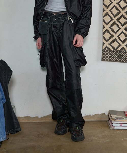 AOPT(アオプト)の「SHIRRING PARACHUTE PANTS - BLACK(その他パンツ・レディース・その他・SMALL/MEDIUM)」の1枚目の写真
