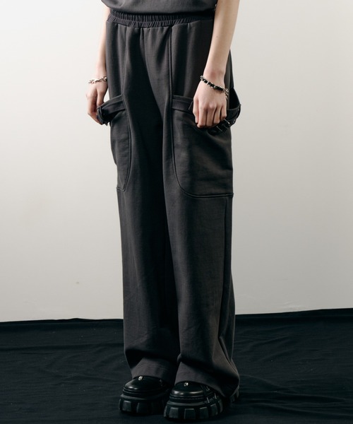 AIVER（アイバー）の「AIVER　ヘビースウェットガーデニングパンツ（スウェットパンツ・メンズ・ブラック/チャコールグレー・LARGE/MEDIUM/SMALL）」の18枚目の写真