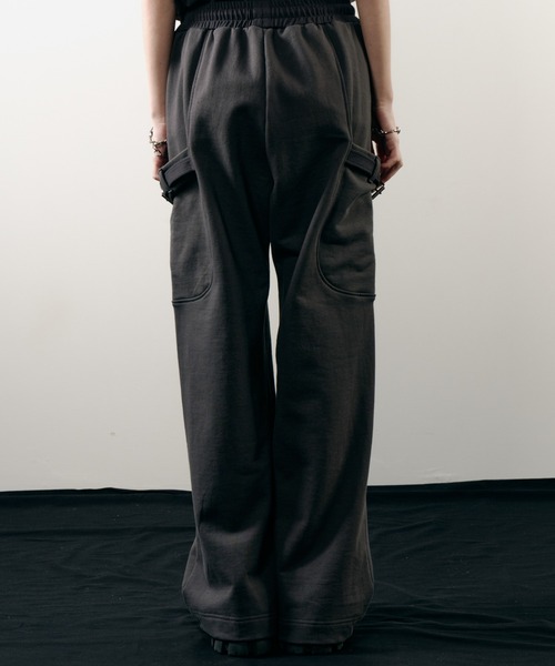 AIVER（アイバー）の「AIVER　ヘビースウェットガーデニングパンツ（スウェットパンツ・メンズ・ブラック/チャコールグレー・LARGE/MEDIUM/SMALL）」の20枚目の写真