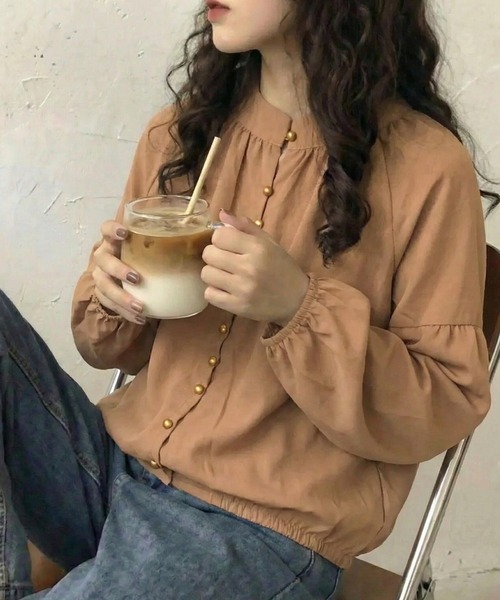 cammie（キャミー）の「バルーンスリーブシャツ（シャツ/ブラウス・レディース・ホワイト/ブラウン・M/L）」の2枚目の写真