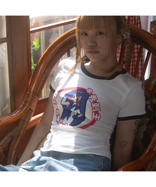 MISSLULZ(ミスルールズ)の「Future Friend Slim Fit T-Shirt Cloud White(Tシャツ/カットソー・レディース・マルチ/ダークパープル/ストーン・X-SMALL/SMALL/MEDIUM)」の3枚目の写真