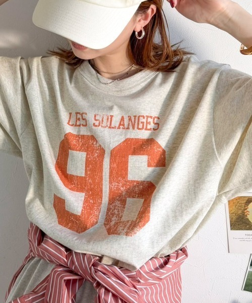 Java（ジャバ）の「《JaVaジャバコラボ》大人のカジュアルスタイルを格上げ。綿100%ナンバリングTシャツ (半袖)（Tシャツ/カットソー・レディース・チャコール/オートミール/ブラウン/ホワイト×ブラウン/ホワイト×ブルー・LARGE/MEDIUM/SMALL/X-LARGE）」の5枚目の写真