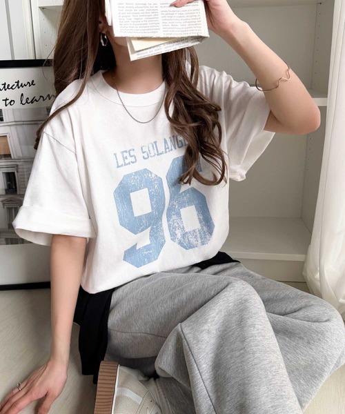 Java（ジャバ）の「《JaVaジャバコラボ》大人のカジュアルスタイルを格上げ。綿100%ナンバリングTシャツ (半袖)（Tシャツ/カットソー・レディース・チャコール/オートミール/ブラウン/ホワイト×ブラウン/ホワイト×ブルー・LARGE/MEDIUM/SMALL/X-LARGE）」の8枚目の写真