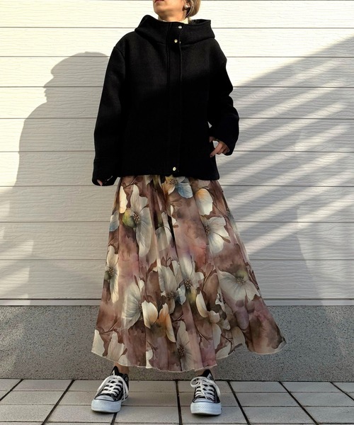 Q(キュー)の「フラワープリントスカート(スカート・レディース・ブルー系その他/ブラウン系その他・MEDIUM)」の6枚目の写真