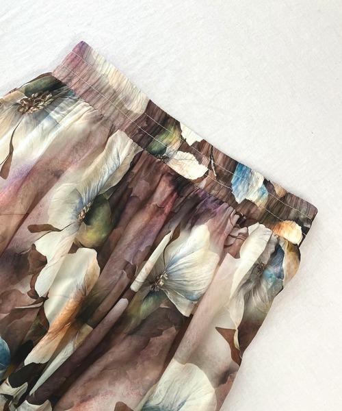 Q(キュー)の「フラワープリントスカート(スカート・レディース・ブルー系その他/ブラウン系その他・MEDIUM)」の14枚目の写真