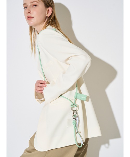 ELENDEEK（エレンディーク）の「MULTI SMARTPHONE LEATHER SHOULDER（スマホケース/カバー・レディース・シルバー/ブラウン/ブラック/オレンジ/ミント・FREE）」の15枚目の写真