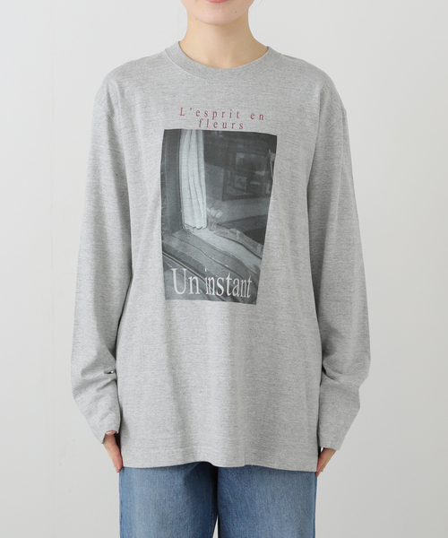 IENA(イエナ)の「IENA×Shimazaki Masahiro Photo Long T Tシャツ(Tシャツ/カットソー・レディース・ホワイト系その他/ホワイト/グレー・FREE)」の5枚目の写真