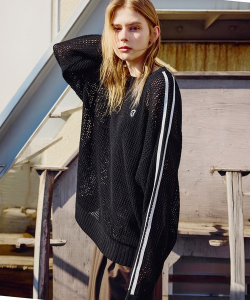 ROCHEM（ローシェン）の「ワンポイントロゴ刺繍サイドラインメッシュニットプルオーバー（ニット/セーター・メンズ・ワイン/チャコール/ブラック/ネイビー・L/M/S/XS）」の8枚目の写真