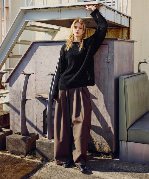 ROCHEM（ローシェン）の「ワンポイントロゴ刺繍サイドラインメッシュニットプルオーバー（ニット/セーター・メンズ・ワイン/チャコール/ブラック/ネイビー・L/M/S/XS）」の9枚目の写真