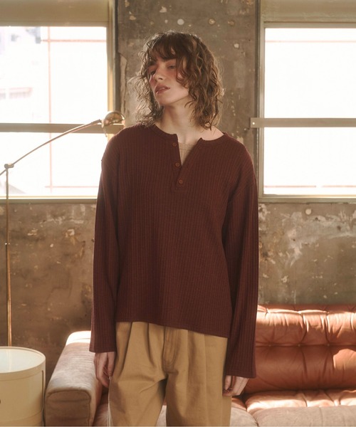 Zooodle（ズードル）の「Henry neck layered tops - ヘンリーネックレイヤードトップス -（Tシャツ/カットソー・メンズ・バーガンディー/カーキ・MEDIUM/LARGE）」の18枚目の写真